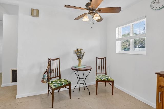 882 Azalea Court, Plantation, FL 33317