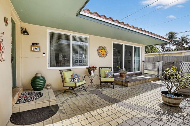 882 Azalea Court, Plantation, FL 33317