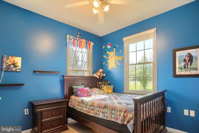 1130 W TRINDLE ROAD, Mechanicsburg, PA 17050