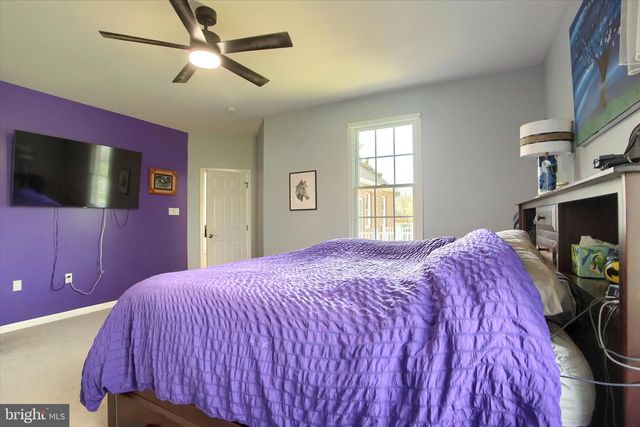 1130 W TRINDLE ROAD, Mechanicsburg, PA 17050