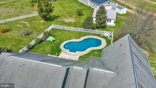 1130 W TRINDLE ROAD, Mechanicsburg, PA 17050