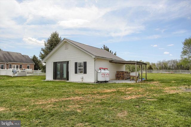 1130 W TRINDLE ROAD, Mechanicsburg, PA 17050