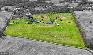 1130 W TRINDLE ROAD, Mechanicsburg, PA 17050