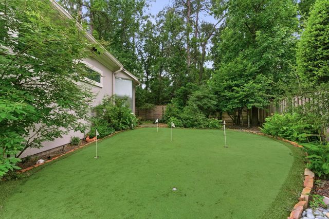 6 Harbor Cove Drive, The Woodlands, TX 77381