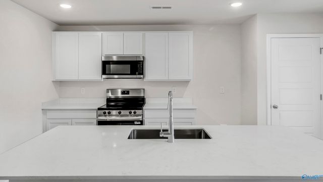 126 Wellspring Road, Huntsville, AL 35810