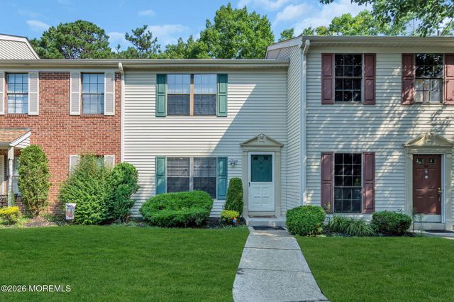 54 Greenwich Drive 1704, Galloway, NJ 08205