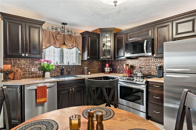 408 Fair Street, Warwick, RI 02888