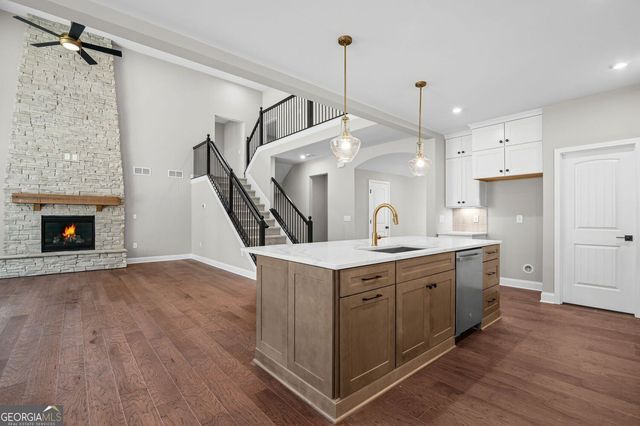 716 Conley Drive, Canton, GA 30115