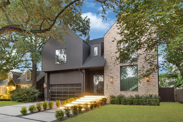 1916 Addison Road, Houston, TX 77030