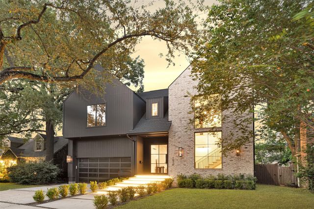 1916 Addison Road, Houston, TX 77030