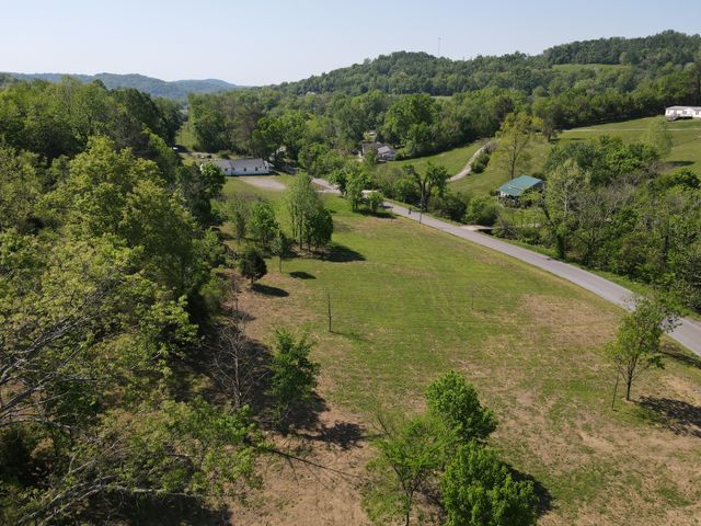 0 Rogues Fork Rd, Bethpage, TN 37022