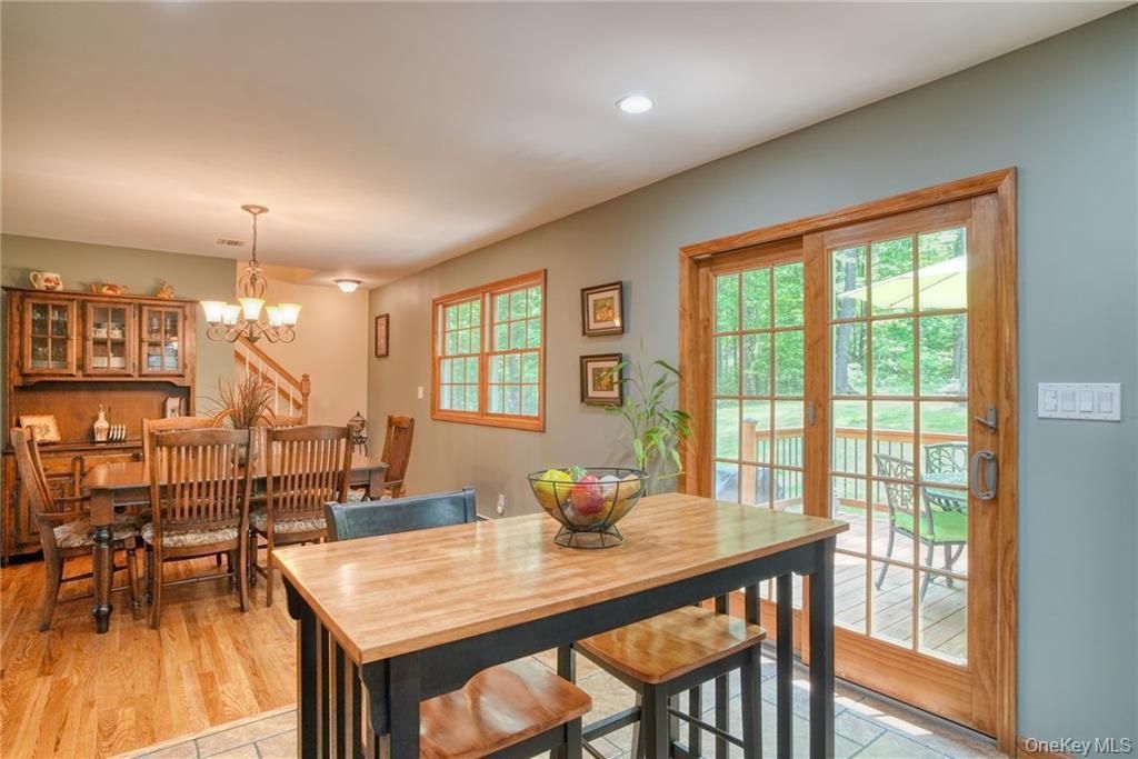 8 Roberts Drive, Monroe, NY 10950 — photo 2