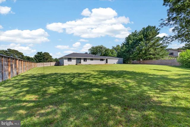 2 GAYNOR CT, Bear, DE 19701
