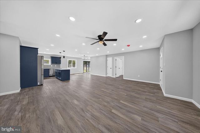 2 GAYNOR CT, Bear, DE 19701