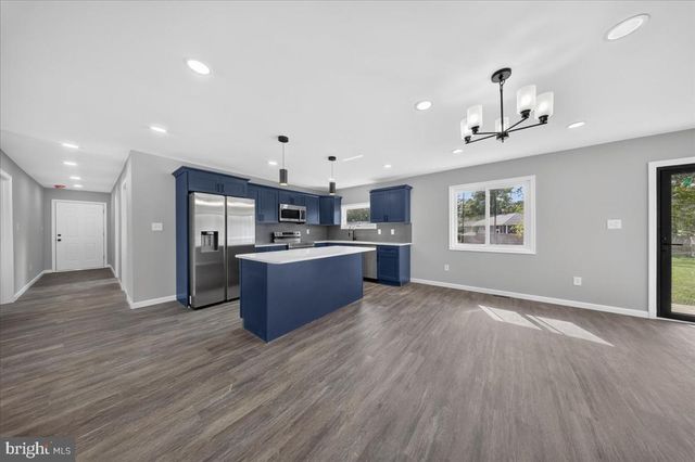 2 GAYNOR CT, Bear, DE 19701