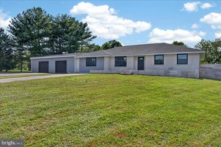 2 GAYNOR CT, Bear, DE 19701