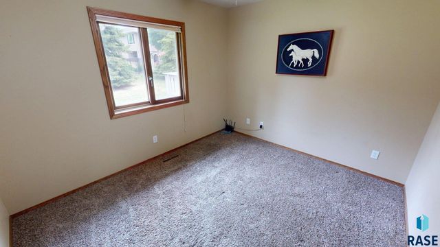1911 Pebble Beach Cir Circle, Brookings, SD 57006