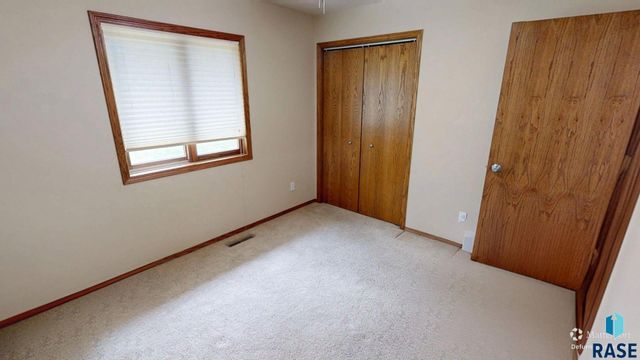 1911 Pebble Beach Cir Circle, Brookings, SD 57006