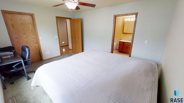 1911 Pebble Beach Cir Circle, Brookings, SD 57006
