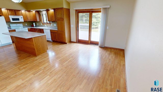 1911 Pebble Beach Cir Circle, Brookings, SD 57006