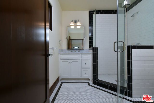 4352 Forman Avenue, Toluca Lake (los Angeles), CA 91602