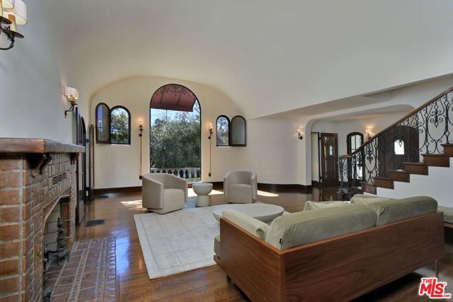 4352 Forman Avenue, Toluca Lake (los Angeles), CA 91602