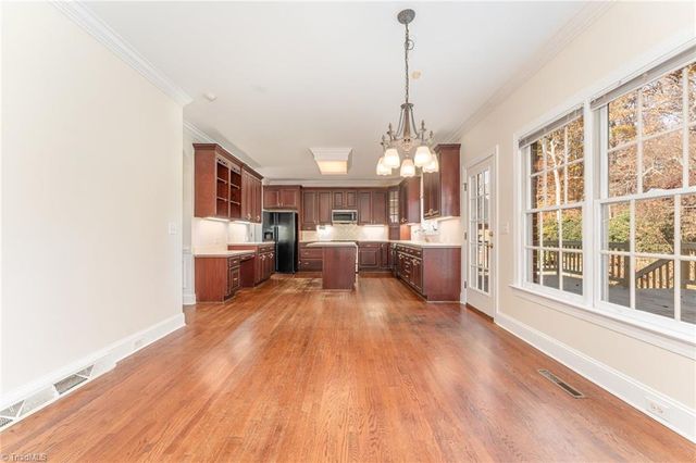 164 Keswick Drive, Advance, NC 27006