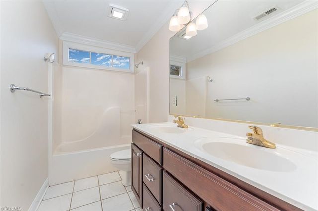 164 Keswick Drive, Advance, NC 27006