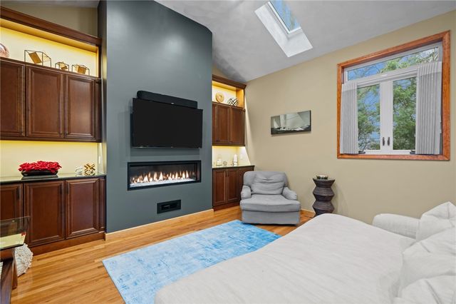 27 Miner Street, North Providence, RI 02904