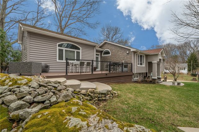 27 Miner Street, North Providence, RI 02904