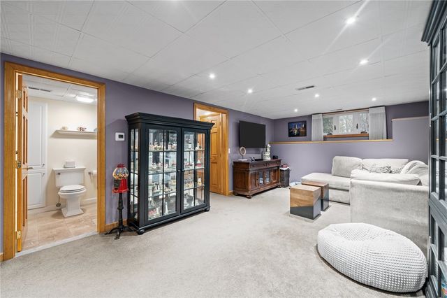 27 Miner Street, North Providence, RI 02904