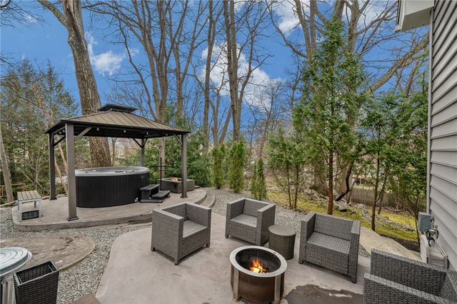 27 Miner Street, North Providence, RI 02904