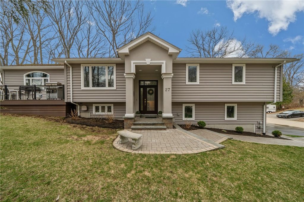 27 Miner Street, North Providence, RI 02904