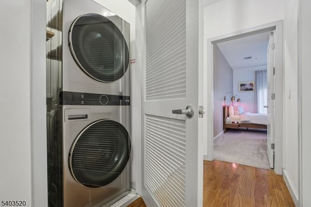 52 Lincoln Ave 302, City Of Orange Twp., NJ 07050