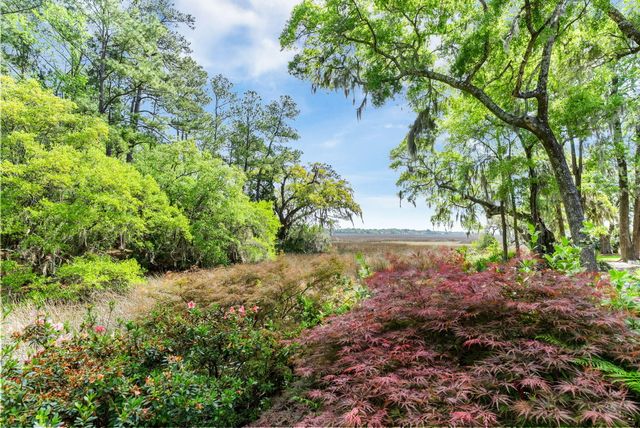 2453 Vaucluse Road, Charleston, SC 29414