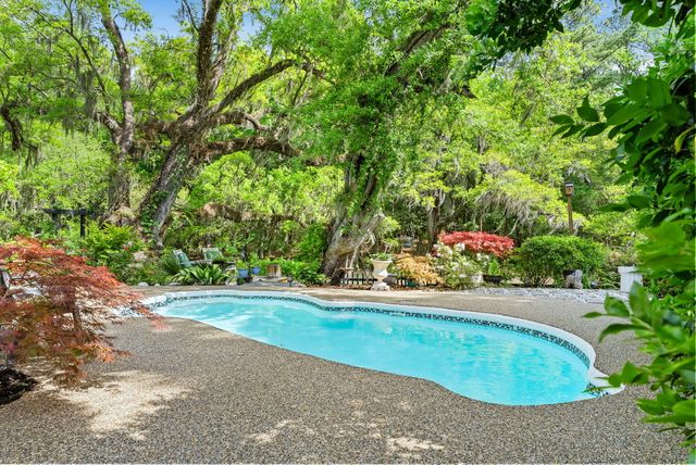2453 Vaucluse Road, Charleston, SC 29414