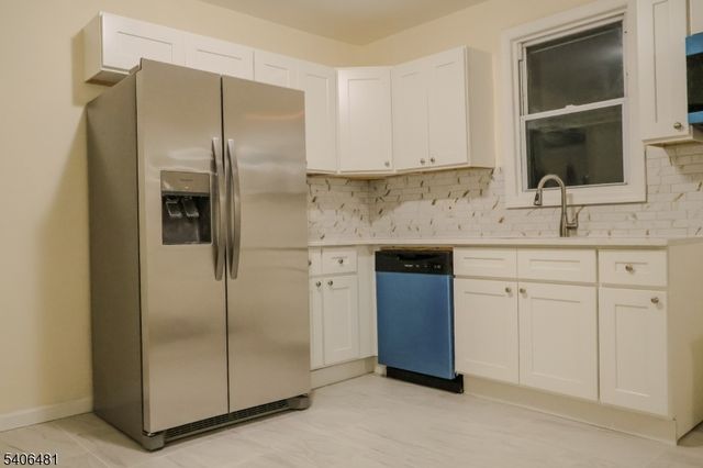 563 S 17Th St, Newark City, NJ 07103