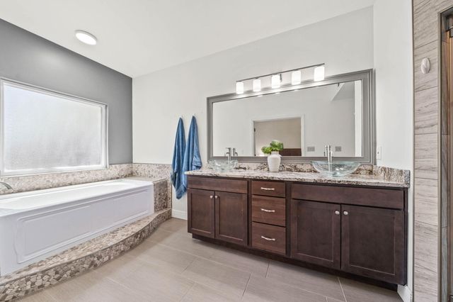 7 Tomahawk Court, Destin, FL 32541