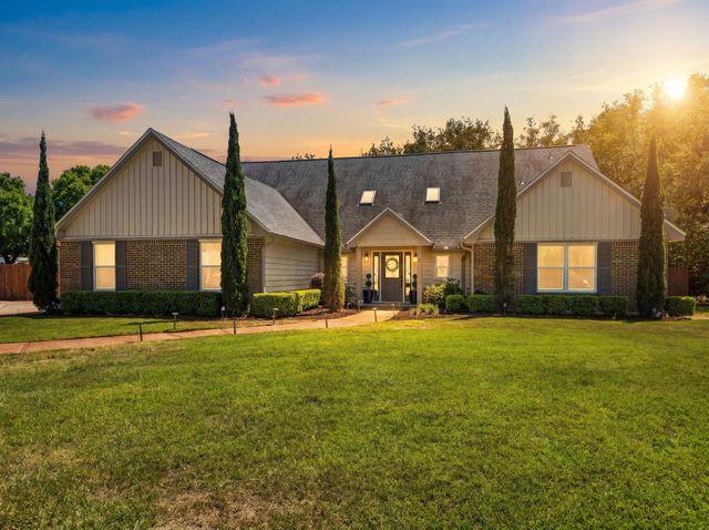 7 Tomahawk Court, Destin, FL 32541