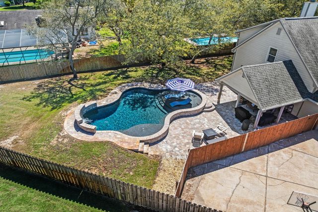 7 Tomahawk Court, Destin, FL 32541