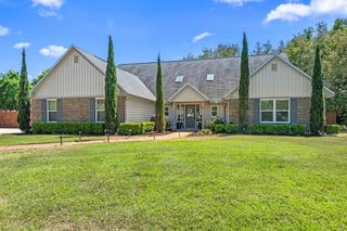 7 Tomahawk Court, Destin, FL 32541