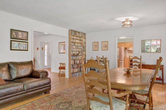 10 Linda Drive, Suffern, NY 10901