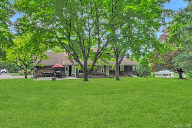10 Linda Drive, Suffern, NY 10901