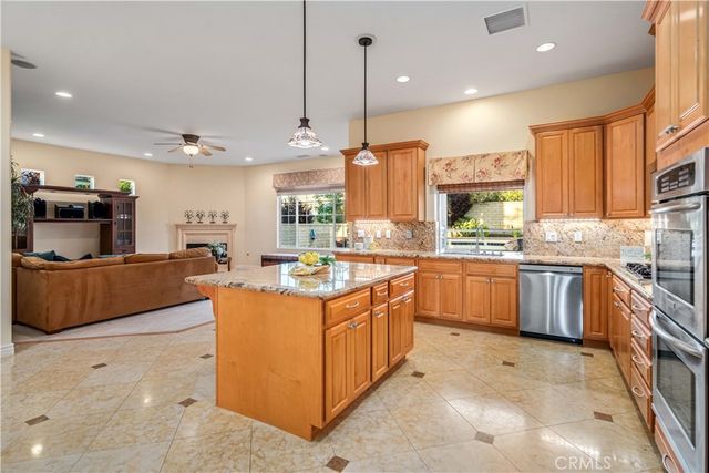 41536 W 67th Street, Palmdale, CA 93551