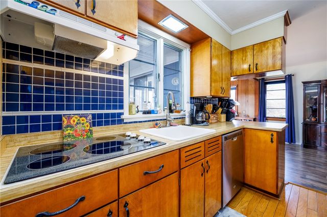 48 Hill Terrace, Henrietta, NY 14467