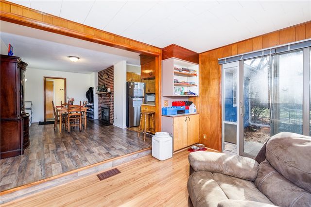 48 Hill Terrace, Henrietta, NY 14467