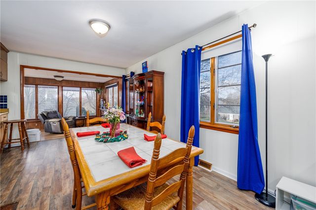 48 Hill Terrace, Henrietta, NY 14467