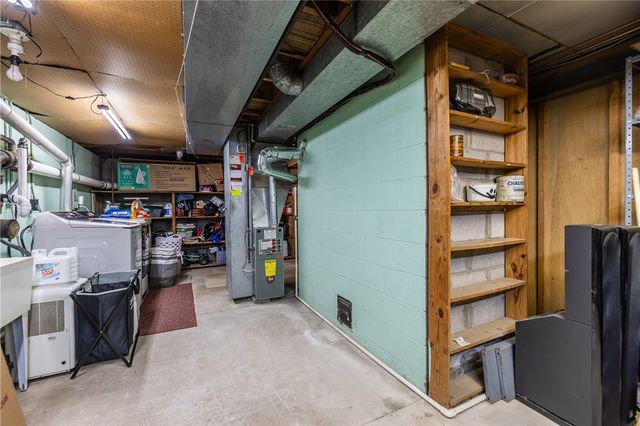 48 Hill Terrace, Henrietta, NY 14467