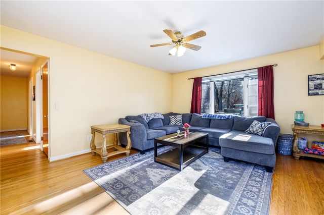 48 Hill Terrace, Henrietta, NY 14467