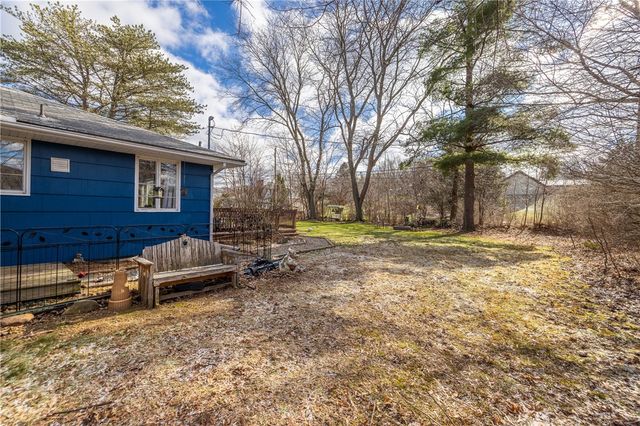 48 Hill Terrace, Henrietta, NY 14467